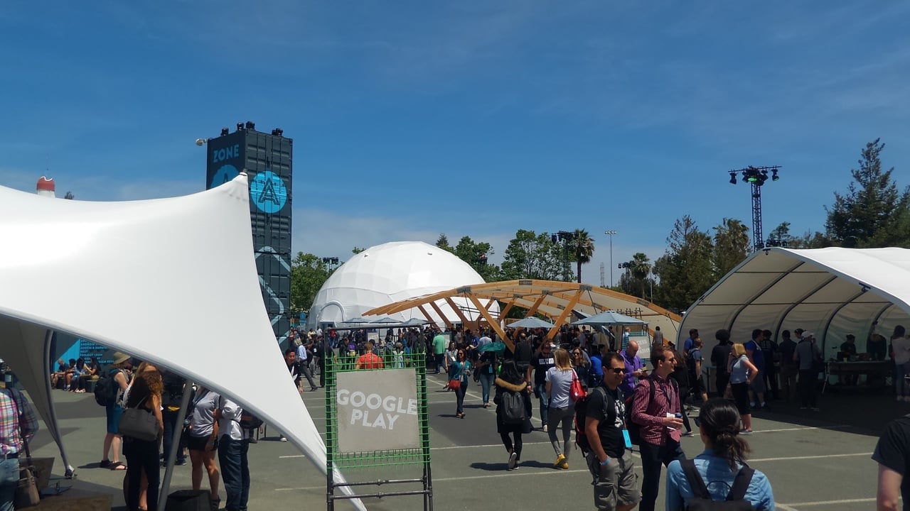 Sandbox area se stánky jednotlivých produktů.