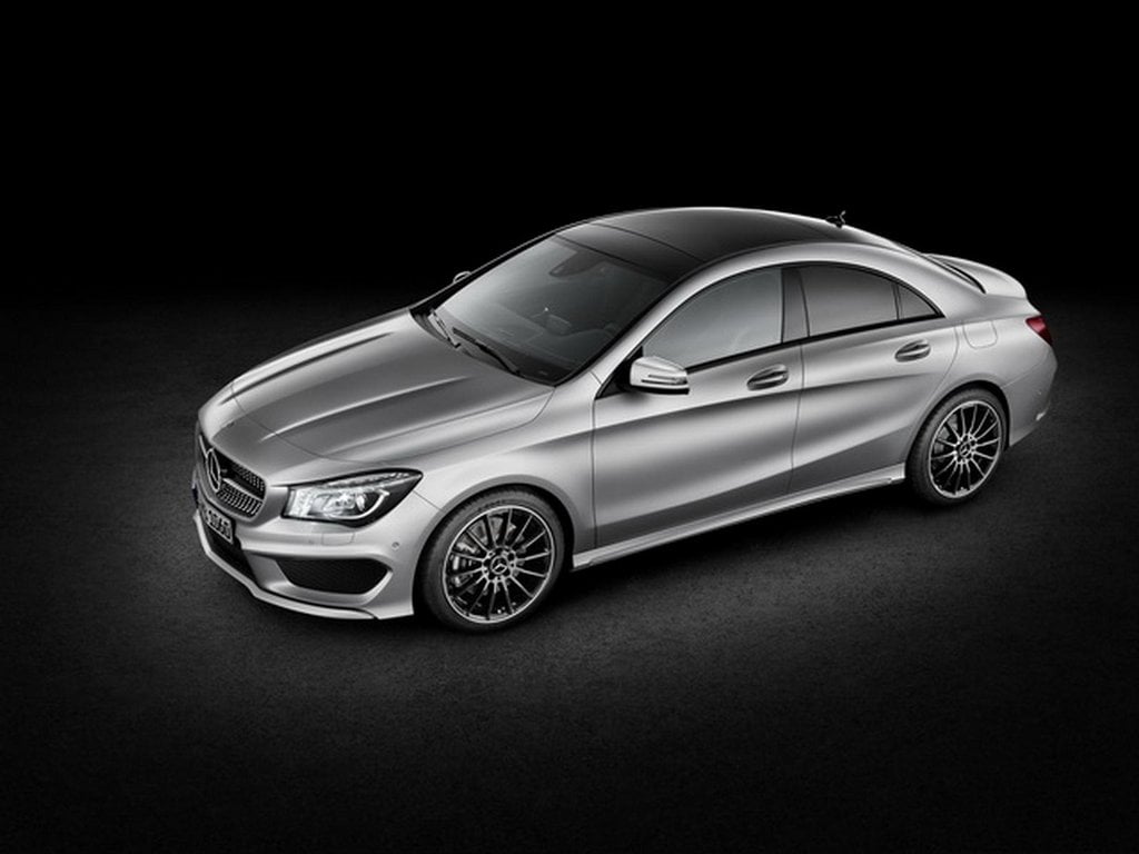 2015-10-mercedes-cla-2.jpg