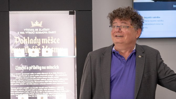 Počet sběratelů historických mincí je v Česku stabilní, investorů ale přibývá, říká numismatik Michal Mašek