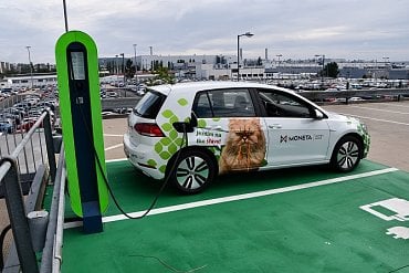 Veřejná nabíjecí stanice pro elektromobily