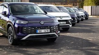 Náhledový obrázek - Nový Volkswagen Tayron přichází na český trh: První dojmy, přehled motorů a důvody, proč ho chtít víc než Kodiaq