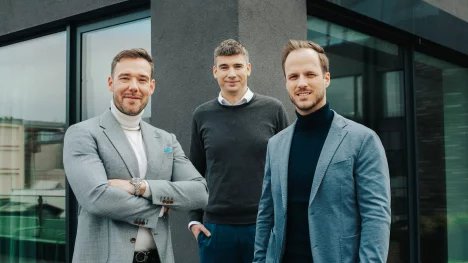 Náhledový obrázek - Česká skupina EAG posiluje v Německu. Vlastník Carvaga tam za více než miliardu korun akvíruje hned dvě prestižní značky