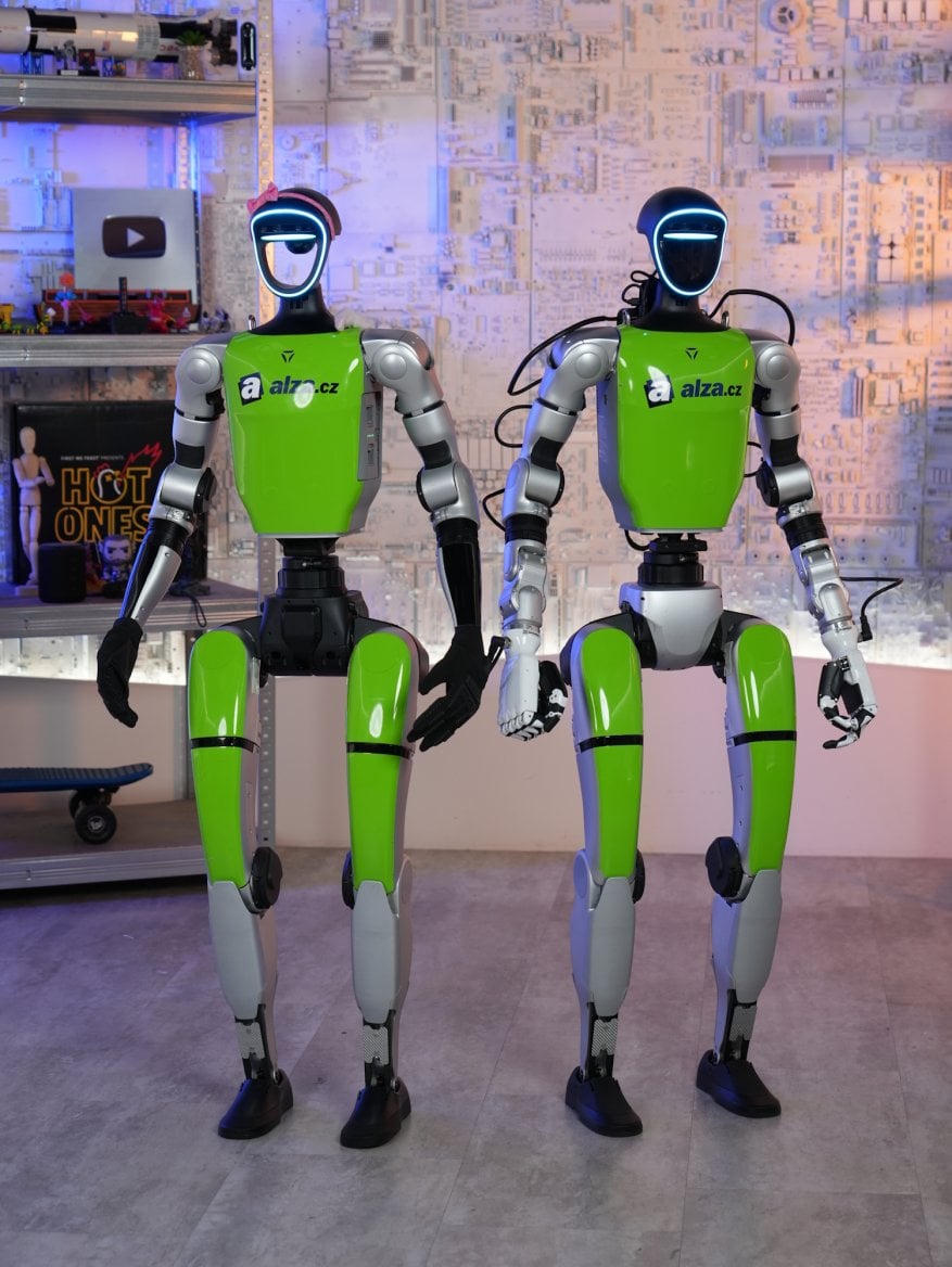 Humanoidní roboti v Alza.cz