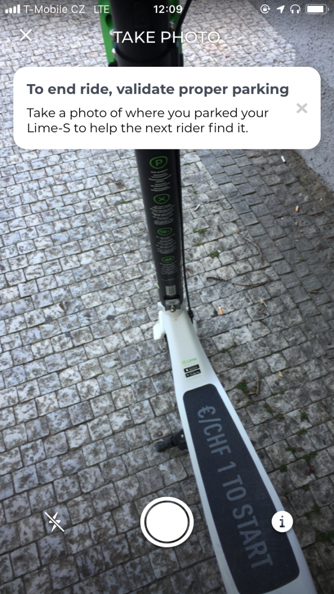 Jak fungují sdílené elektrické koloběžky Lime v Praze