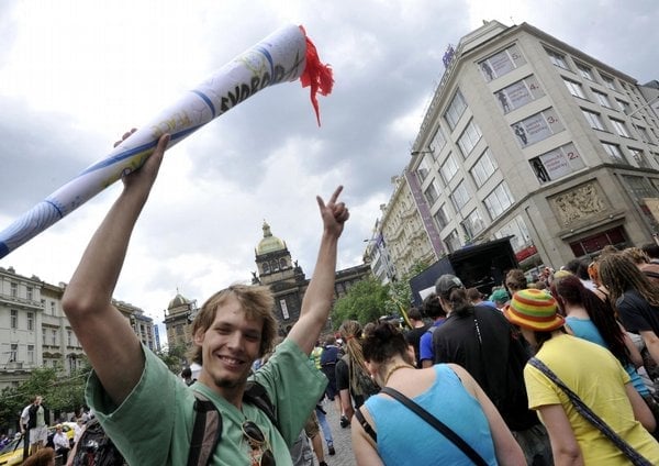 2009-09-million-marihuana-march-3.jpg