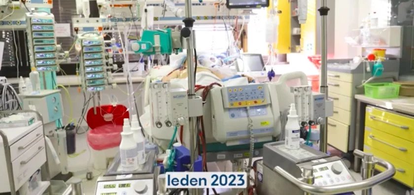 Marek Trousil se nakazil angínou, chřipkou a zlatým stafylokokem. V Motole strávil půl roku.