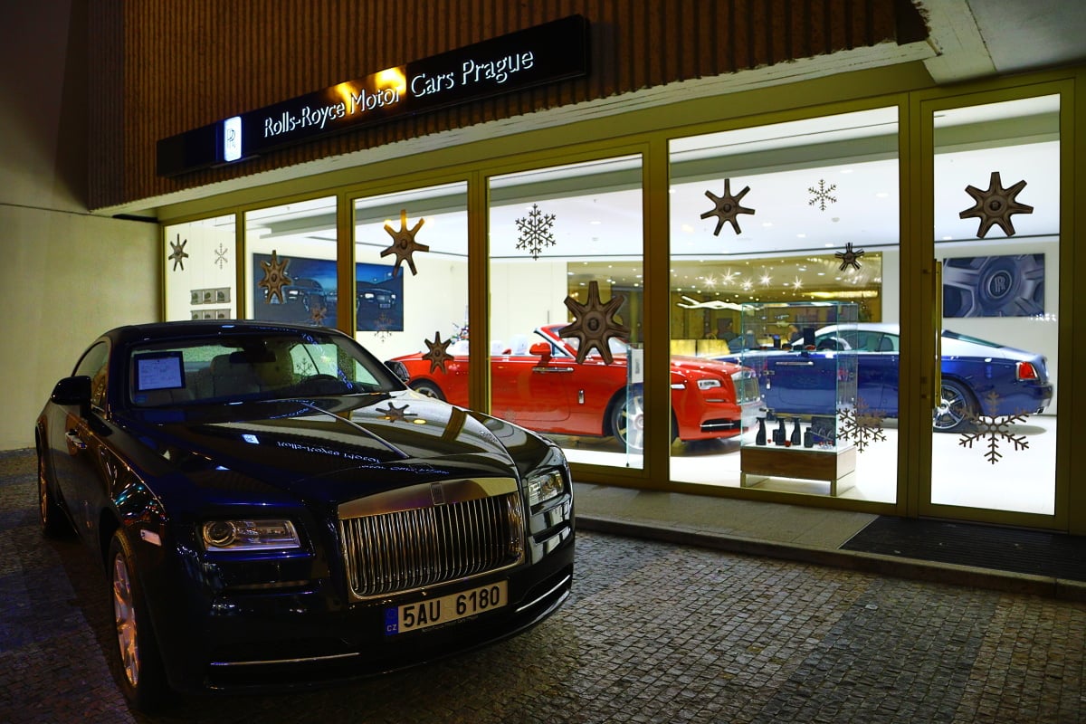 Vánoce v jedné z nejdražších českých ulic. Navštivte Pařížskou