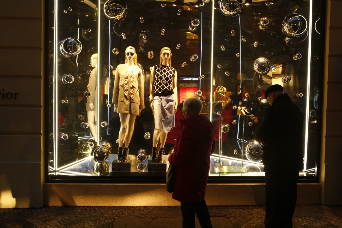 Vánoce v jedné z nejdražších českých ulic. Navštivte Pařížskou