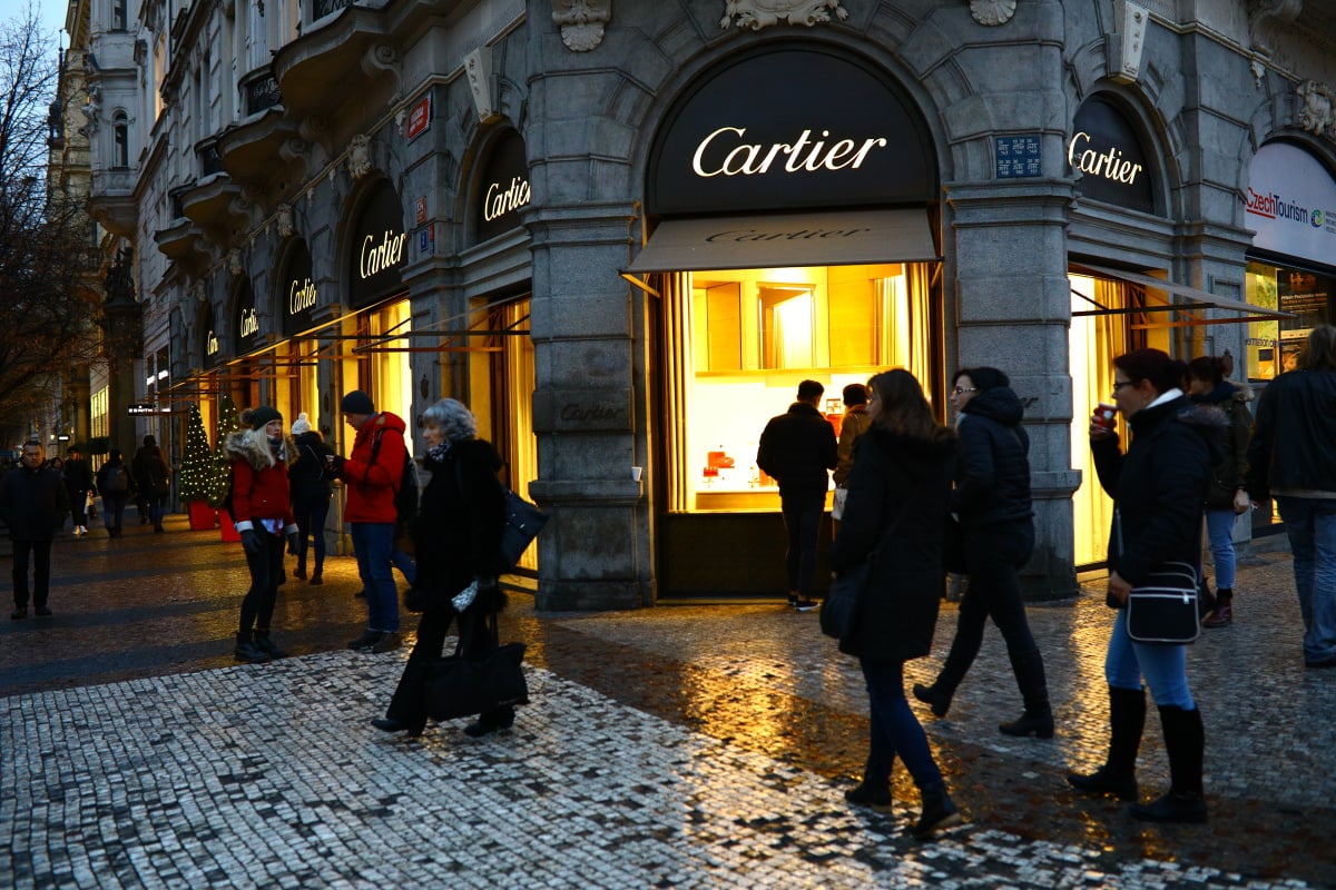 Vánoce v jedné z nejdražších českých ulic. Navštivte Pařížskou