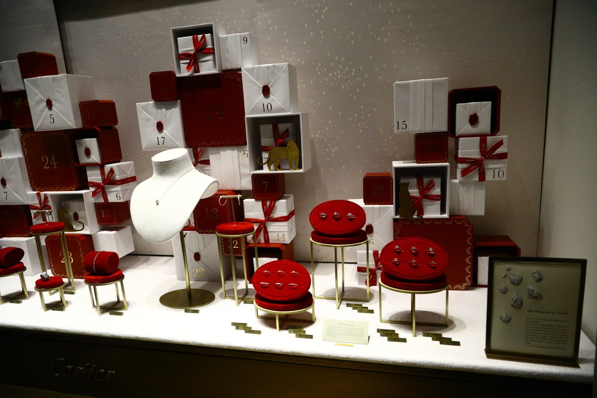 Vánoce v jedné z nejdražších českých ulic. Navštivte Pařížskou