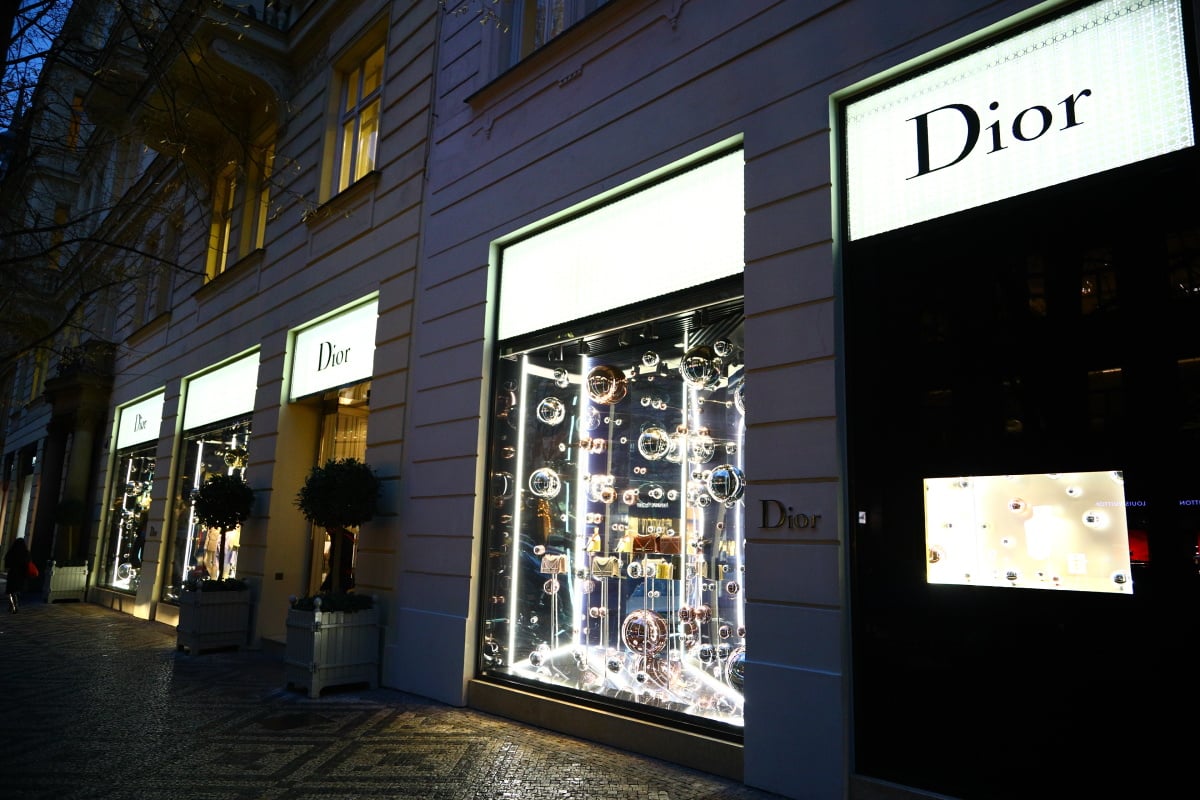 Vánoce v jedné z nejdražších českých ulic. Navštivte Pařížskou