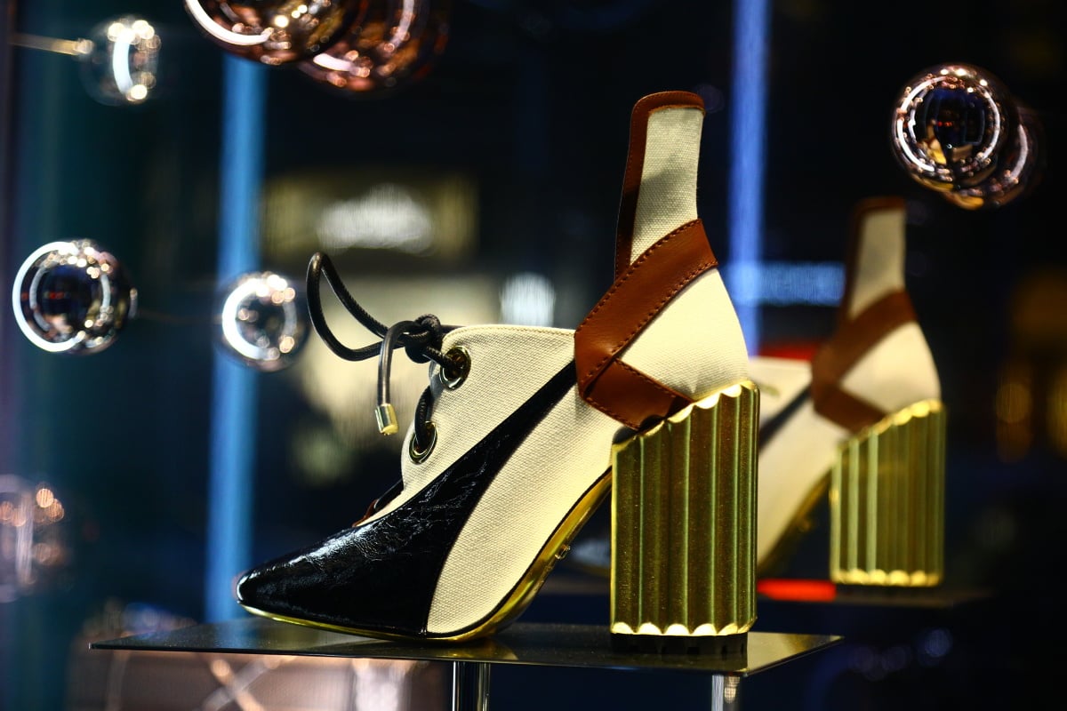 Vánoce v jedné z nejdražších českých ulic. Navštivte Pařížskou