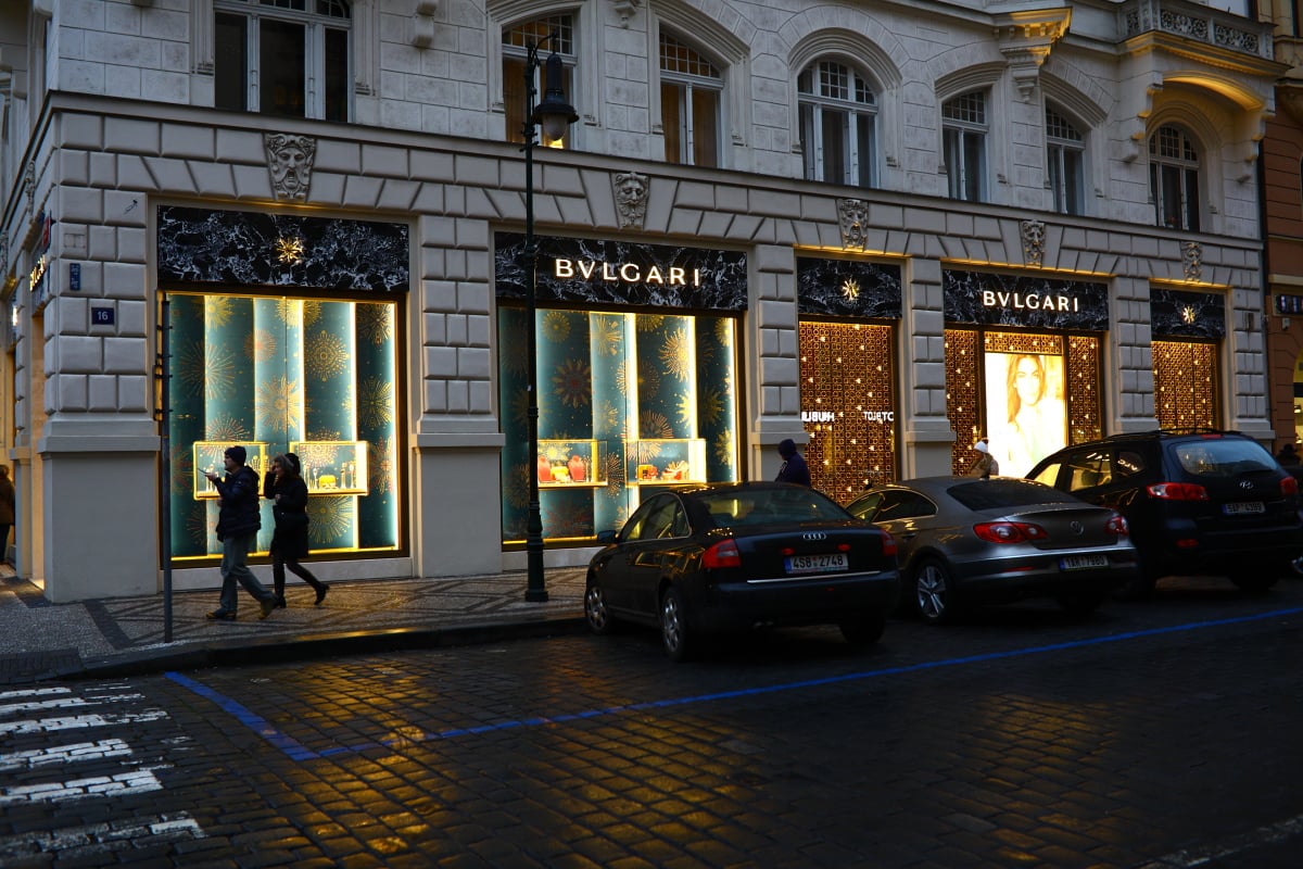 Vánoce v jedné z nejdražších českých ulic. Navštivte Pařížskou