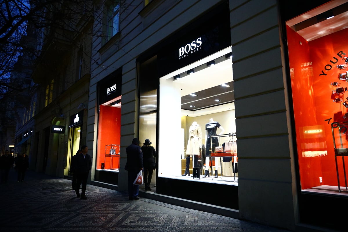 Vánoce v jedné z nejdražších českých ulic. Navštivte Pařížskou