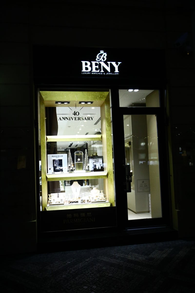 Vánoce v jedné z nejdražších českých ulic. Navštivte Pařížskou