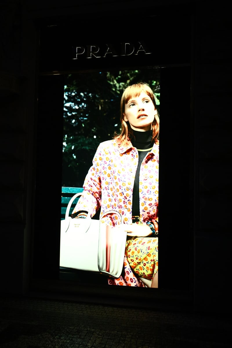 Vánoce v jedné z nejdražších českých ulic. Navštivte Pařížskou