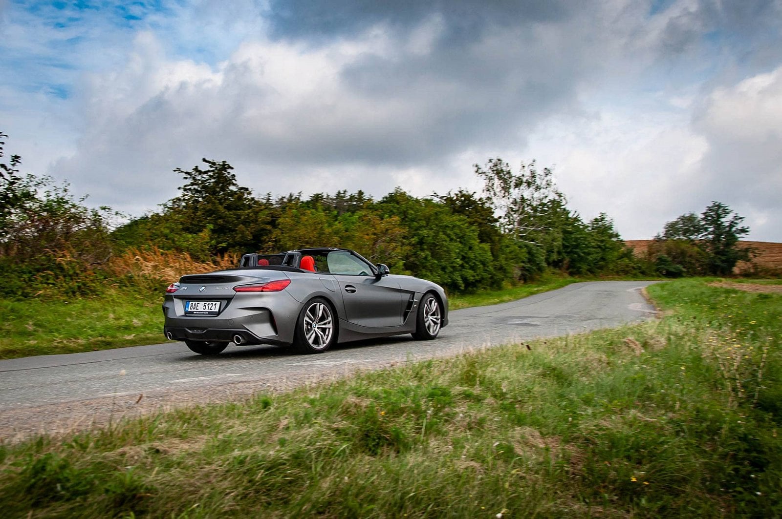 2020-09-bmw-z4-1.jpg