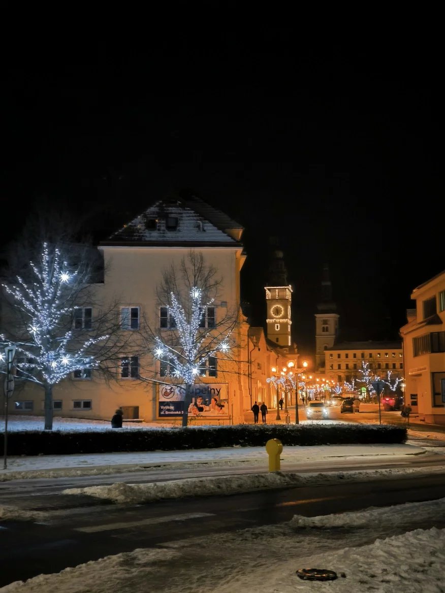 2násobný teleobjektiv