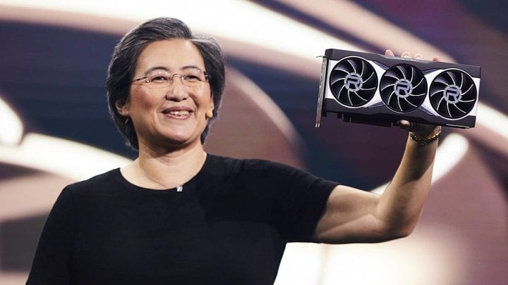 CEO AMD Lisa Su s grafikou Radeon RX 6900 XT 1600