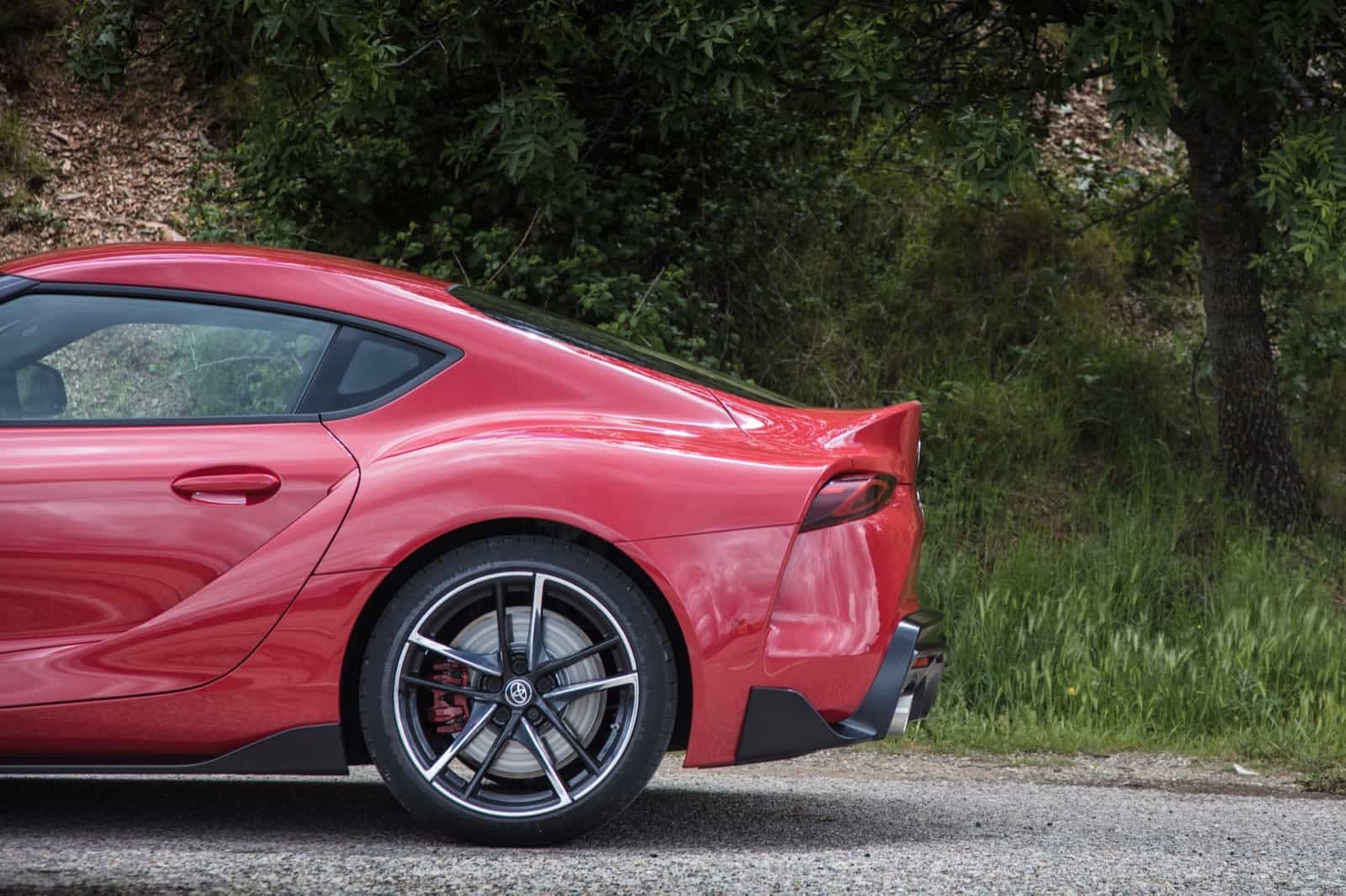 2019-05-Toyota-GR-Supra-2019-15.jpg