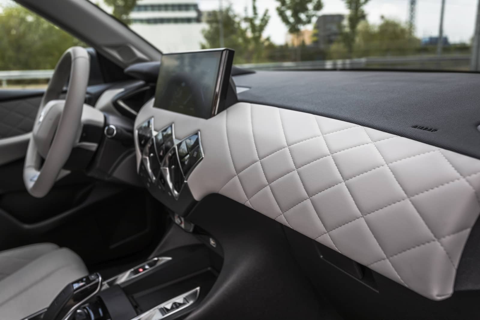 2020-07-aDMB2020_DS3-E-Tense-3429.jpg