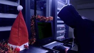 Hacker bude hackovat a krást data v datovém centru během prodlouženého víkendu nebo na Nový rok.