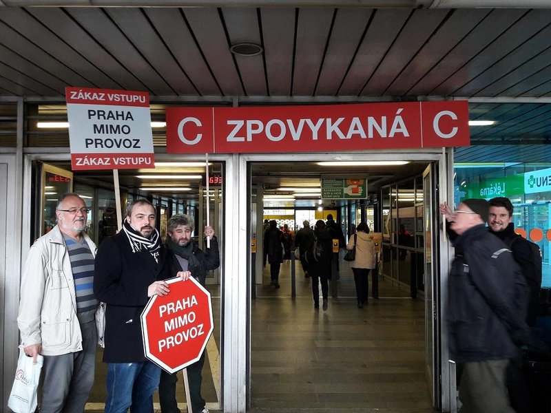  Happening za otevření jižního vstupu do stanice metra Budějovická