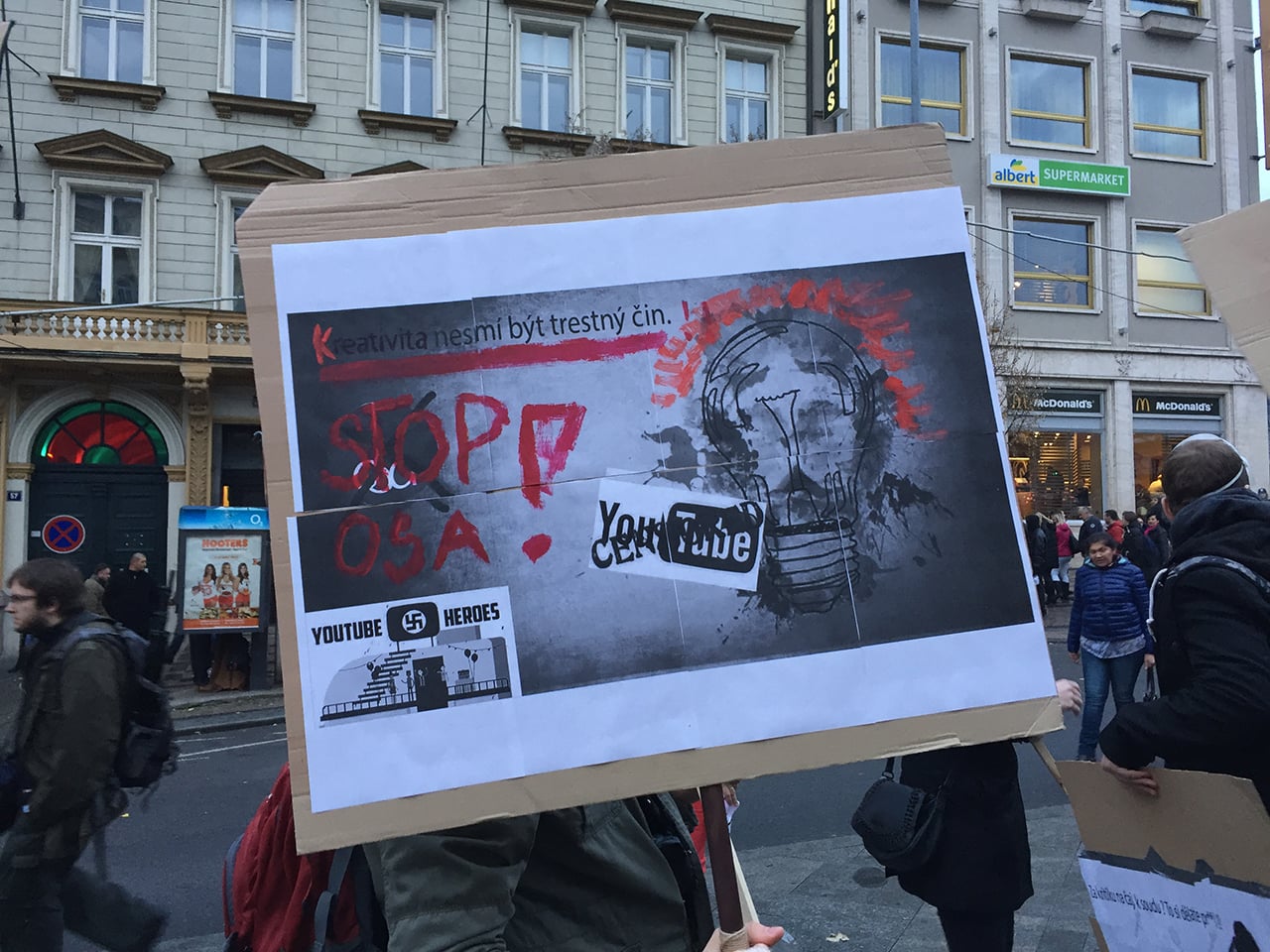 Million Mask March 2016, Praha