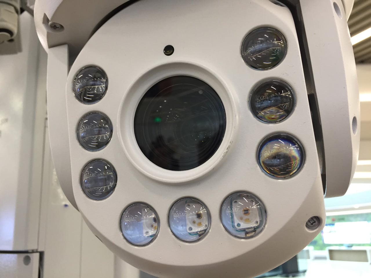 Bezpečné a chytré, nebo sledující město?