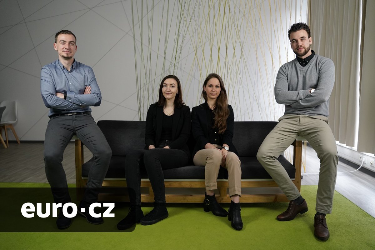 Český startup Nilmore získal investici ve výši 13 milionů korun. Cirkulární módou snižuje emise i spotřebu vody