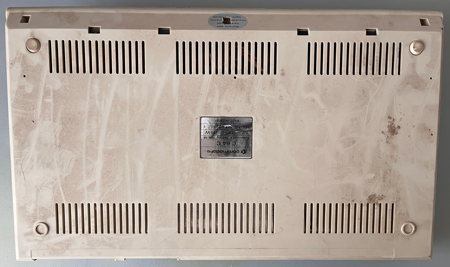 A ještě jeden pohled na počítač v původním stavu.