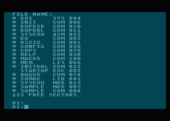 Obsah diskety obsahující další pomocné nástroje a ukázky programů pro MAC/65.