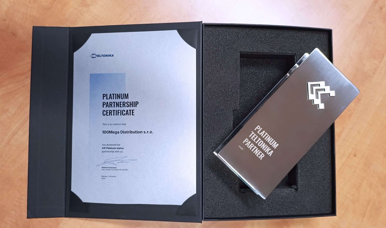 100Mega Distribution x Teltonika