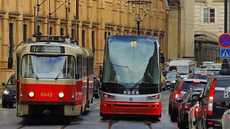 Náhledový obrázek - Nadáváte na dopravu v Praze? Buďte rádi, jaká je. Může být mnohem hůř