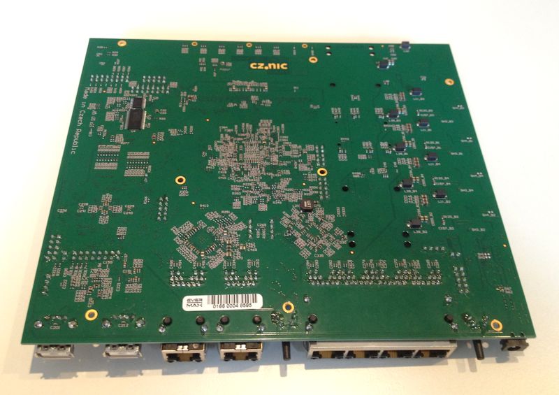 Turris router (prototyp)