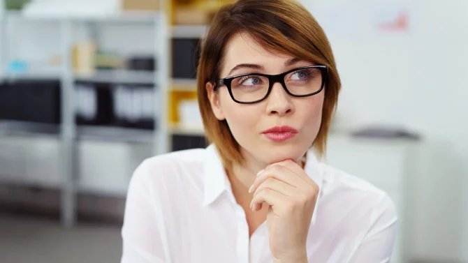 9.1.25 3*/žena, podnikatelka, zamyšlení, dotaz