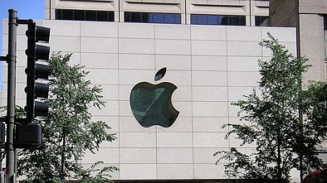 Náhledový obrázek - Interbrand: Nejcennější značkou zůstává Apple, následuje Google