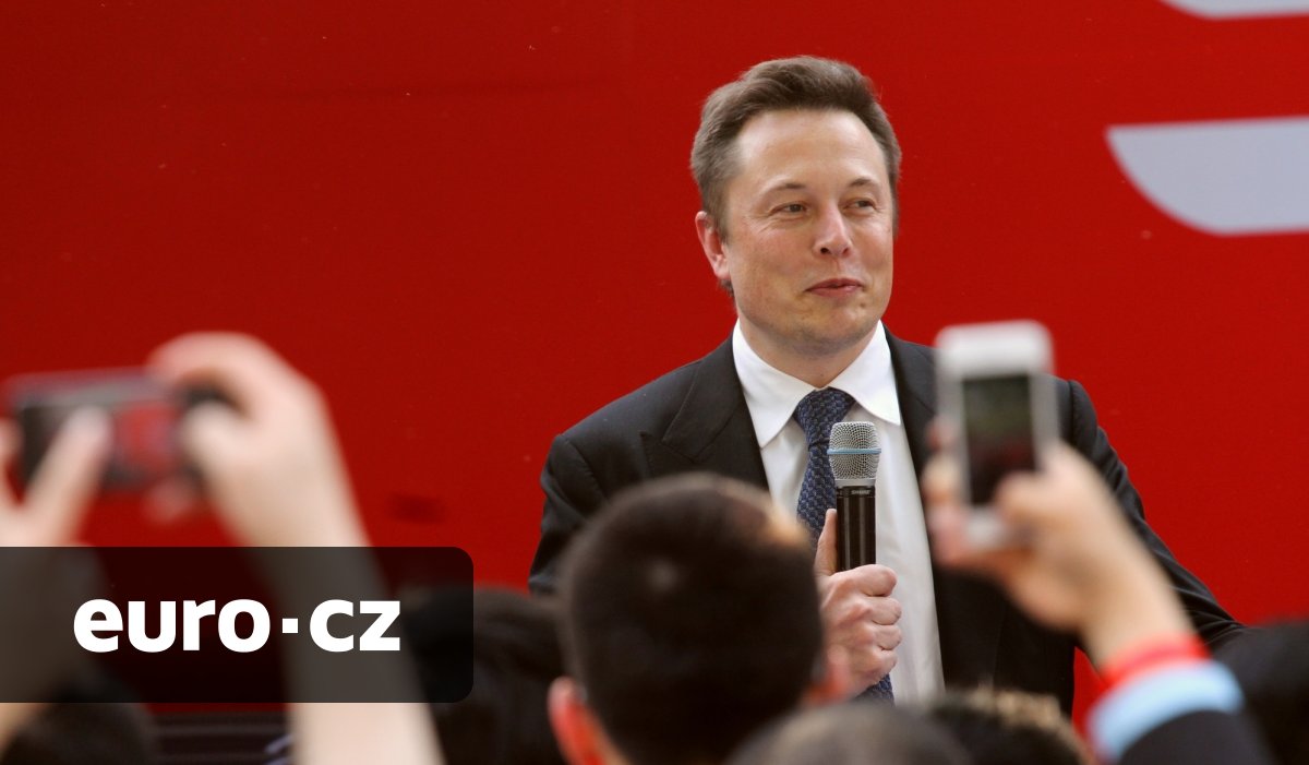 Umělá inteligence nám vezme veškerou práci, domnívá se Elon Musk. Být zaměstnaný bude podle něj jen pouhou možností