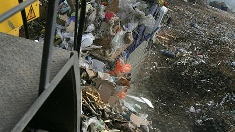 Náhledový obrázek - Návrhy odpadových zákonů: tisíce připomínek, žádný potlesk