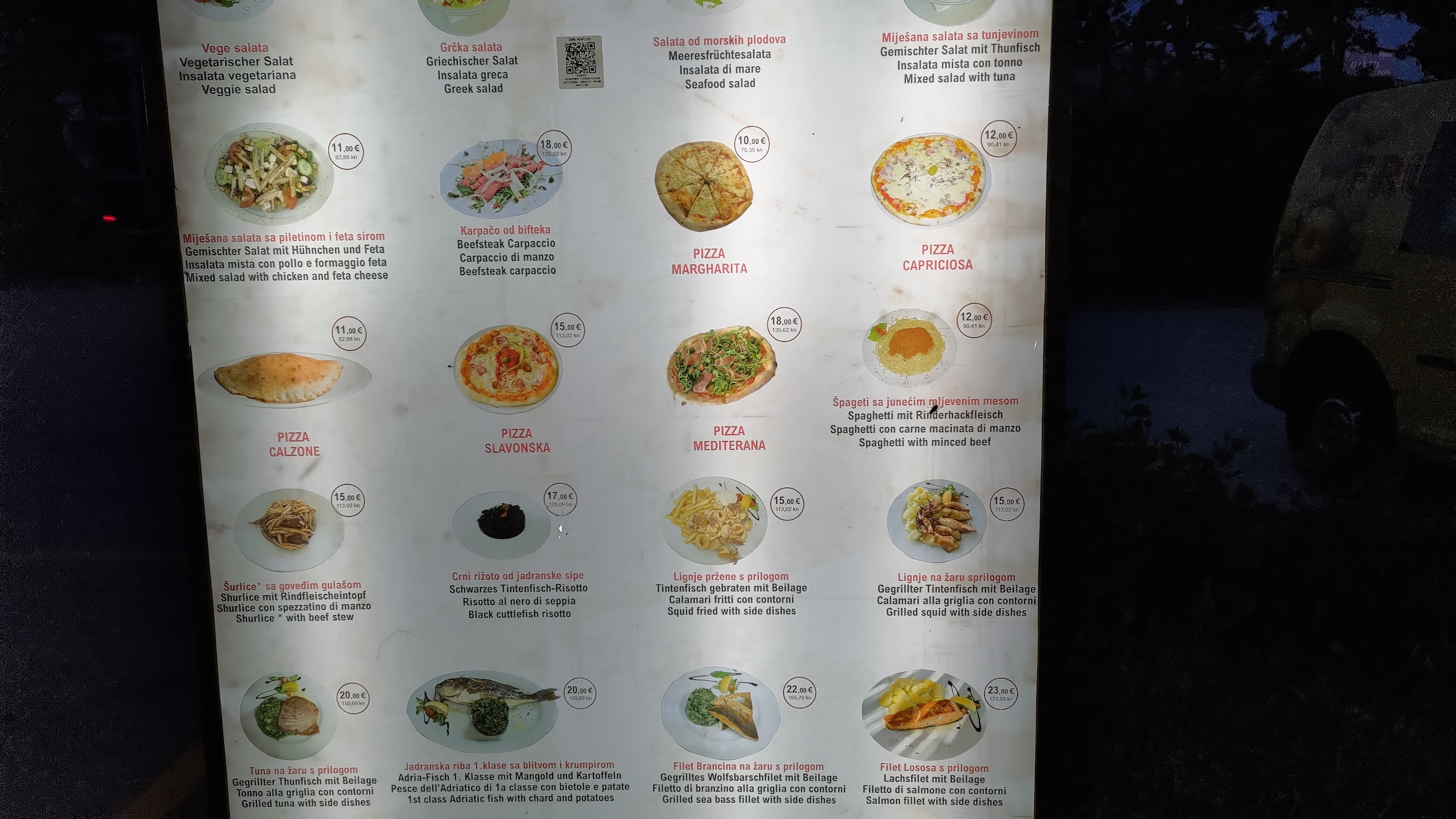 Ceny potravin u moře a ukázky okolí. Baška, Krk, Chorvatsko (19. 6. 2023)