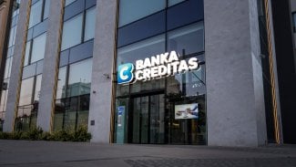 Fotografie sídla Banky CREDITAS v Praze.