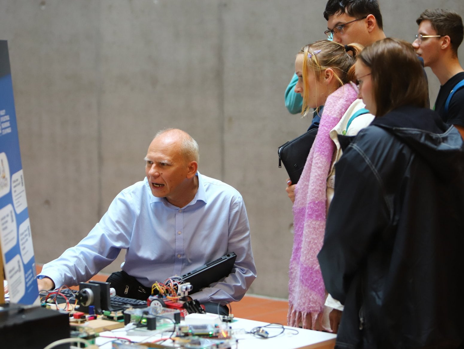 LinuxDays 2025 sobota