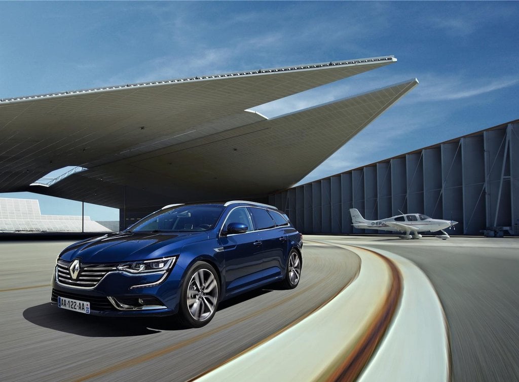 2017-12-renault-talisman-grandtour-10.jpg