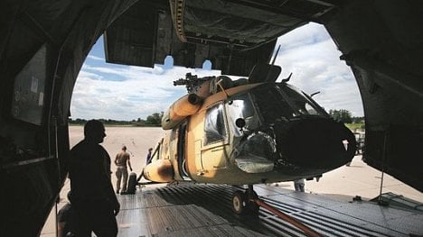 Náhledový obrázek - Moskva komplikuje Slovensku zakázku na opravu vrtulníků. Těžit z toho může Praha