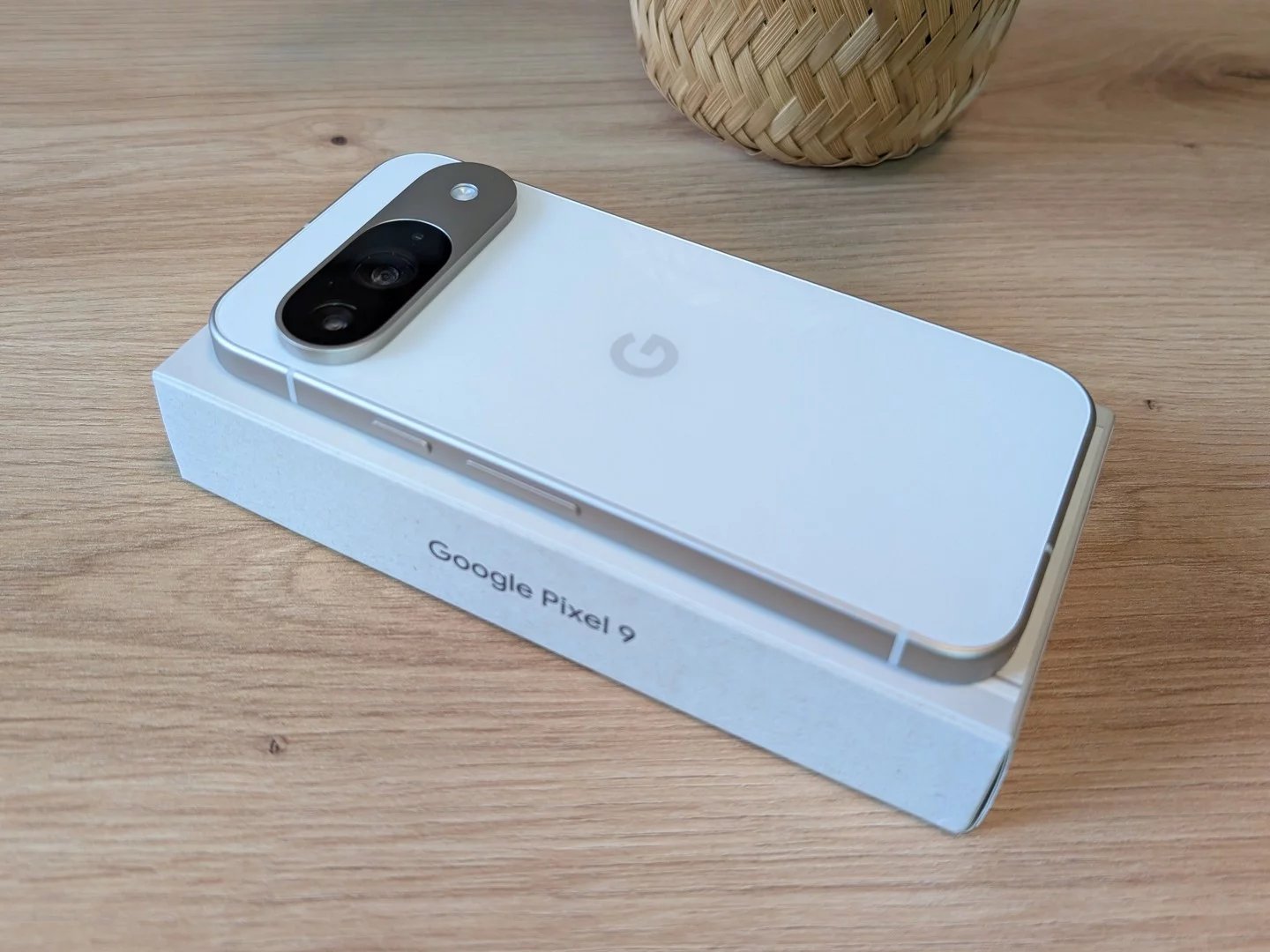 Pixel 9 v celé své kráse