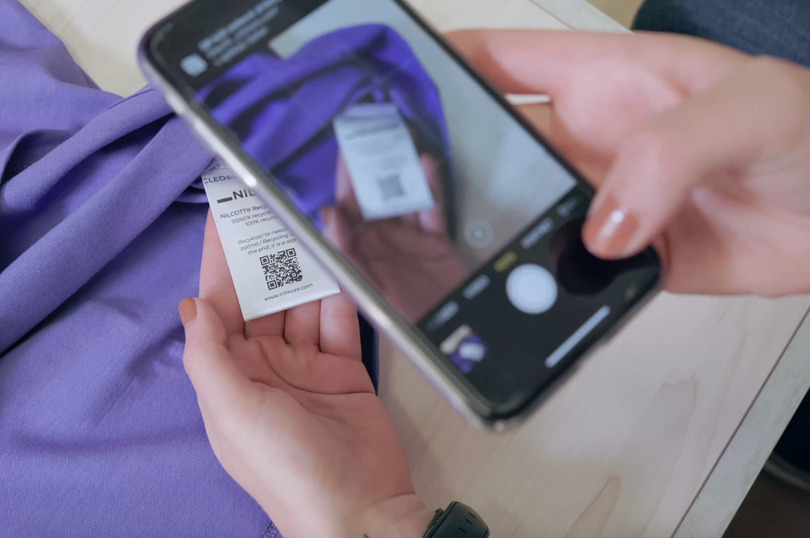 Recyklace pomocí štítku na oblečení Nilmore
