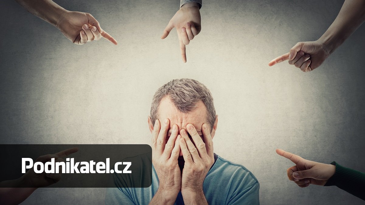 Ignorovali zákaz prodeje během svátku, zákazníci je udali