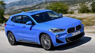 Náhledový obrázek - BMW X2 má tříválec, pohon předních kol a hraje si na sportovní SUV