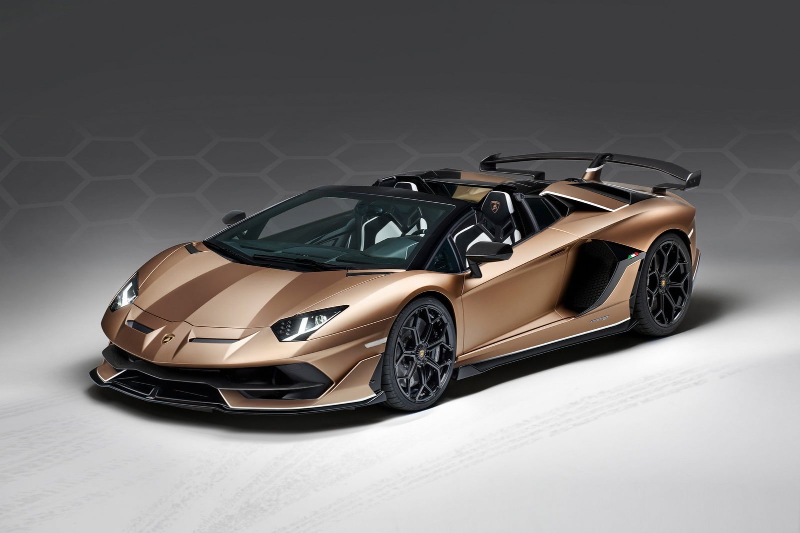 2019-03-Lamborghini-Aventador-SVJ-Roadster_10.jpg