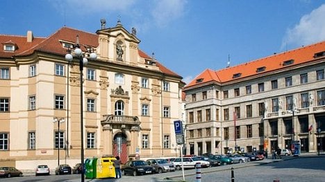 Náhledový obrázek - Magistrát sníží spotřebu svých budov. Využije i vodu z Vltavy